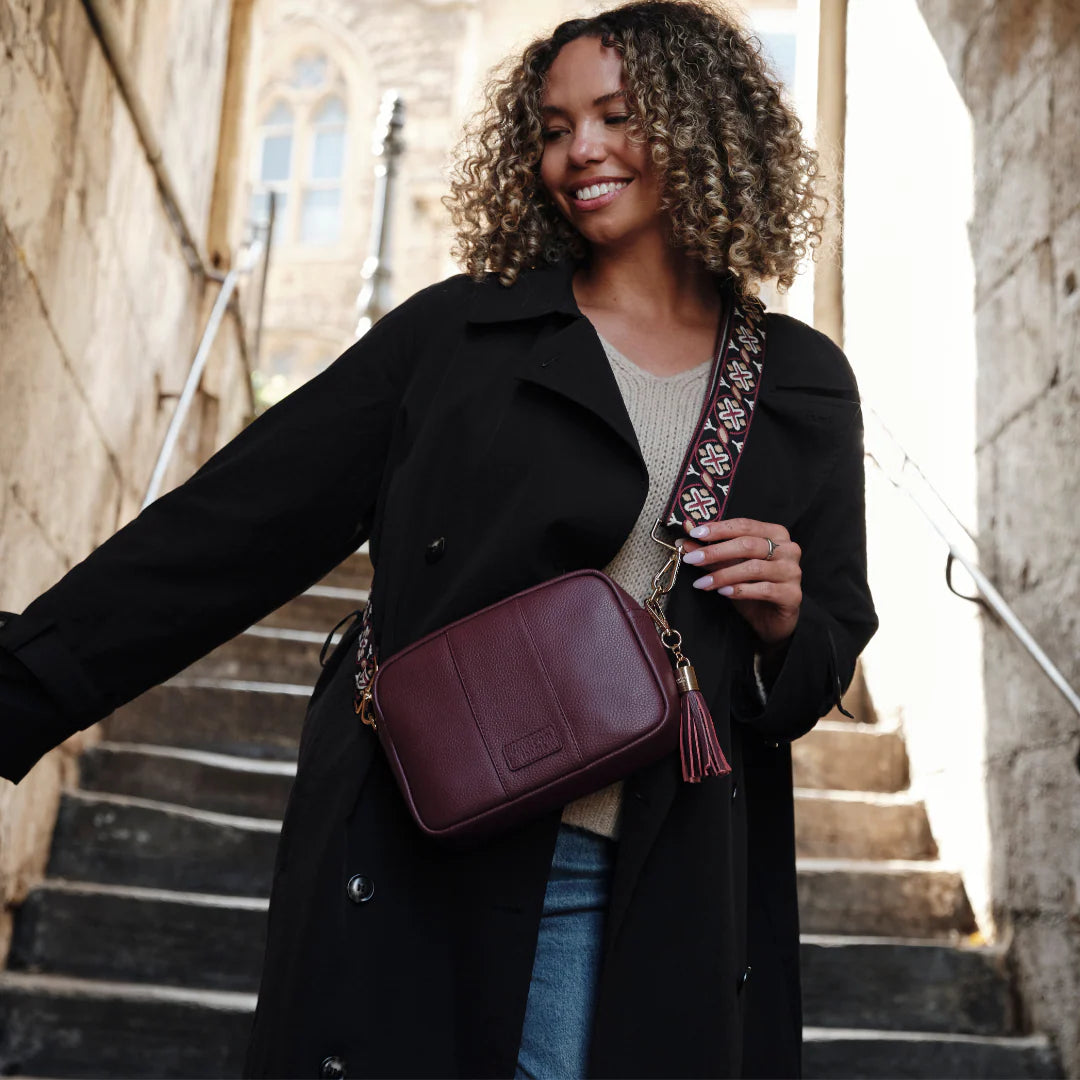 City Deep burgundy